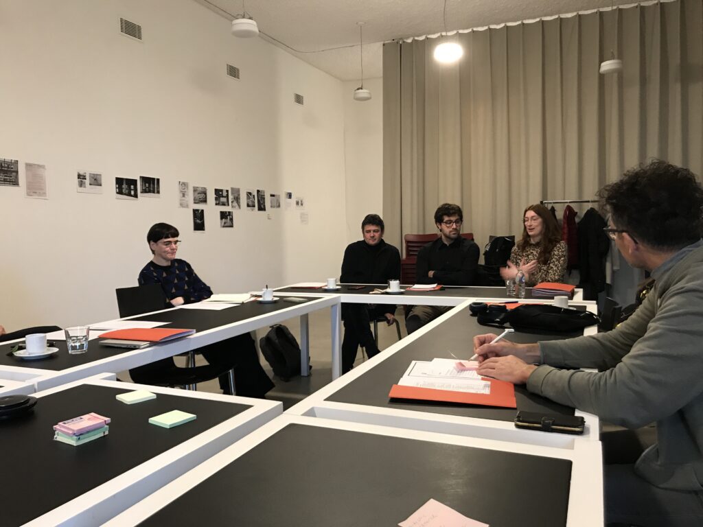 Welcome word at the table
